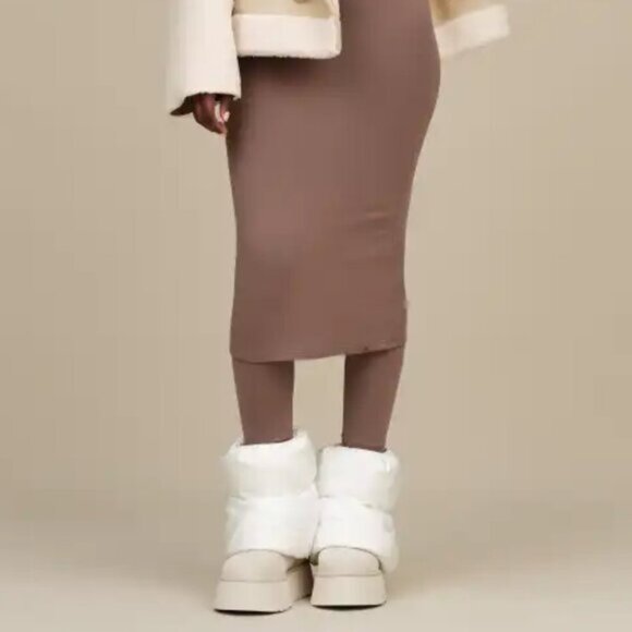 UGG Women's Classic Mini Dipper Puffer - Picture 2 of 13